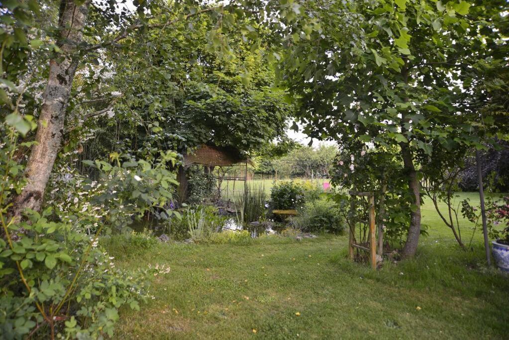 La Frapperie Bed and Breakfast La Pommeraie-sur-Sèvre Εξωτερικό φωτογραφία