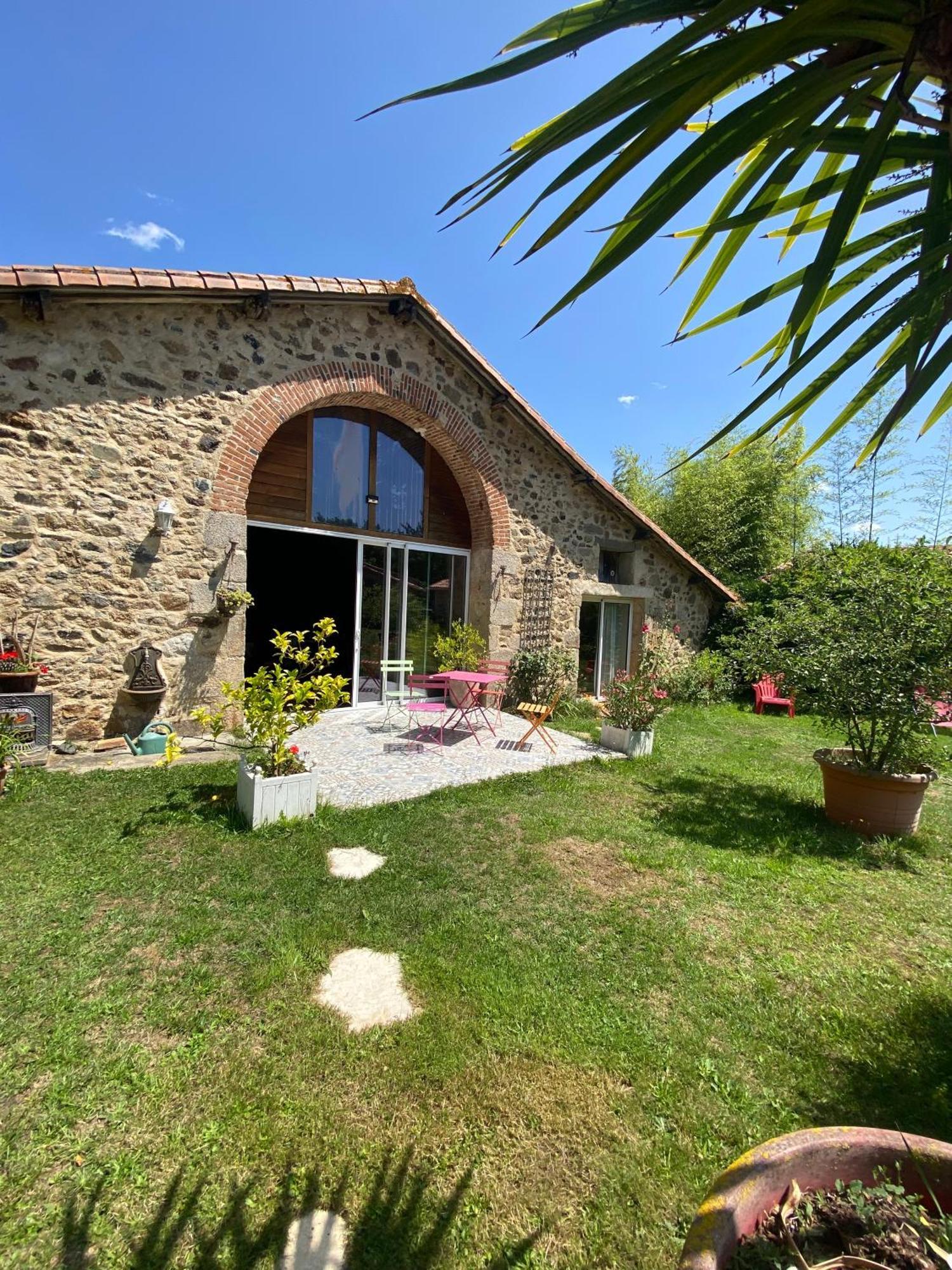 La Frapperie Bed and Breakfast La Pommeraie-sur-Sèvre Εξωτερικό φωτογραφία