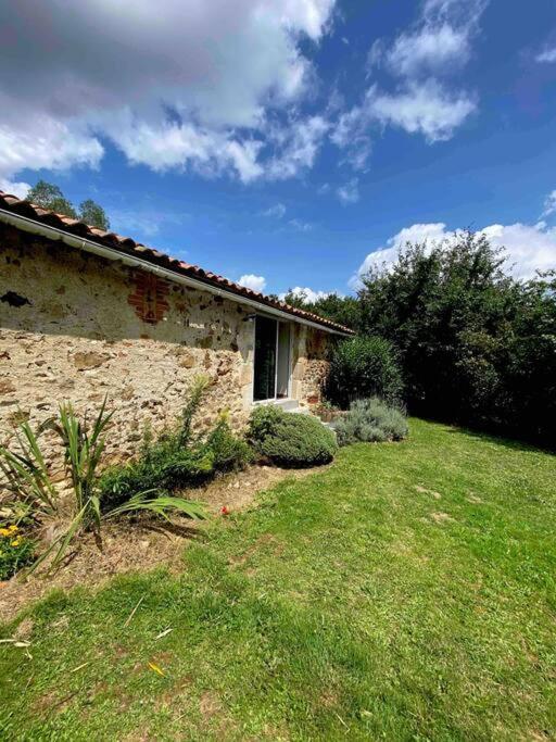 La Frapperie Bed and Breakfast La Pommeraie-sur-Sèvre Εξωτερικό φωτογραφία